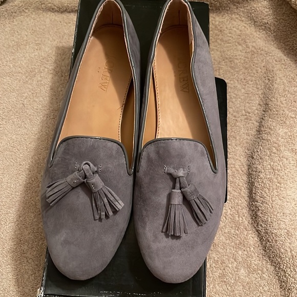JCREW FACTORY- Cora suede tassel loafers - size 6.5 NWT - Picture 1 of 8
